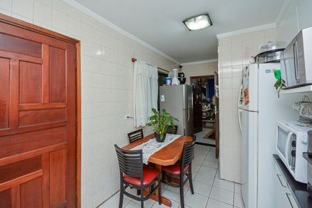 Casa à venda com 400m², 3 quartos e 2 vagas Casa à venda com 400m², 3 quartos e 2 vagasCozinha