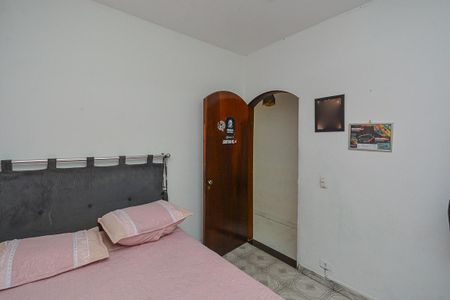 Casa à venda com 400m², 3 quartos e 2 vagas Casa à venda com 400m², 3 quartos e 2 vagasQuarto 2