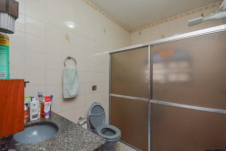Casa à venda com 400m², 3 quartos e 2 vagas Casa à venda com 400m², 3 quartos e 2 vagasBanheiro