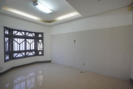 Sala de casa à venda com 2 quartos, 135m² em Santana, Porto Alegre