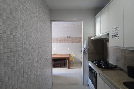 Apartamento para alugar com 132m², 3 quartos e 1 vagaCozinha