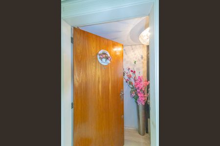 Apartamento à venda com 60m², 2 quartos e sem vagaEntrada