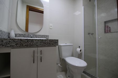Apartamento à venda com 55m², 2 quartos e 1 vagaBanheiro Social