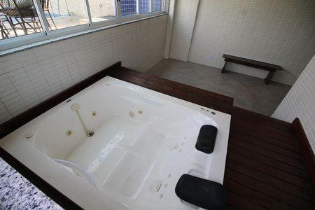 Apartamento à venda com 55m², 2 quartos e 1 vagaÁrea Comum