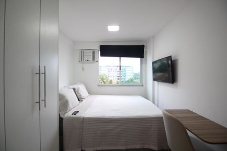 Quarto 2 de apartamento para alugar com 2 quartos, 55m² em Freguesia (jacarepaguá), Rio de Janeiro