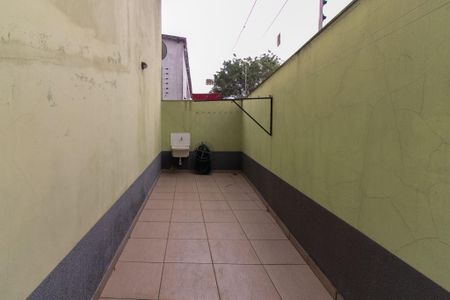 Casa de condomínio à venda com 54m², 2 quartos e 1 vagaLavanderia
