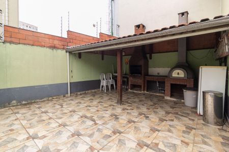 Casa de condomínio à venda com 54m², 2 quartos e 1 vagaChurrasqueira