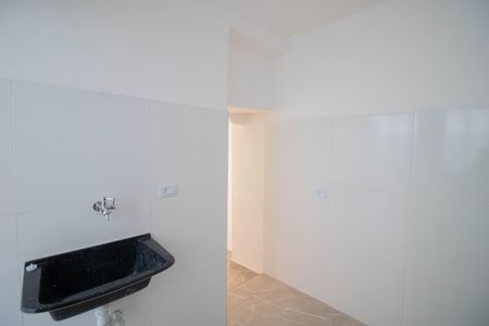 Casa para alugar com 70m², 2 quartos e sem vaga Casa para alugar com 70m², 2 quartos e sem vagaCOZINHA E ÁREA DE SERVIÇO
