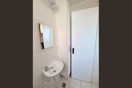 Apartamento para alugar com 66m², 2 quartos e 1 vagaBanheiro de Serviço