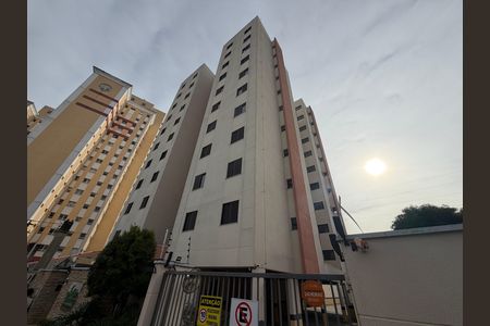 Apartamento para alugar com 66m², 2 quartos e 1 vagaFachada