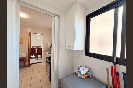 Apartamento para alugar com 66m², 2 quartos e 1 vagaÁrea de Serviço