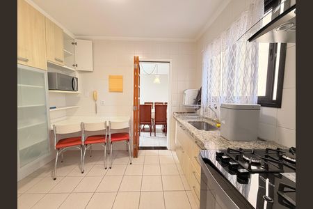 Apartamento para alugar com 66m², 2 quartos e 1 vagaCozinha