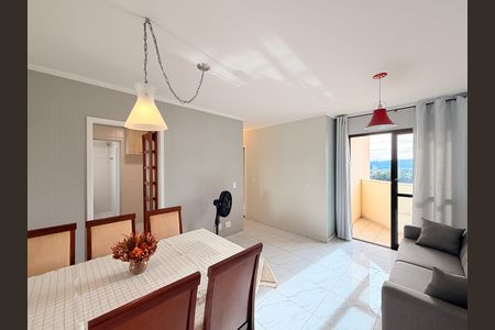 Sala de apartamento para alugar com 2 quartos, 66m² em Jardim Primavera, Jundiaí