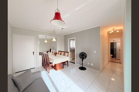 Sala de apartamento para alugar com 2 quartos, 66m² em Jardim Primavera, Jundiaí