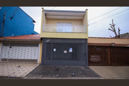 Casa para alugar com 100m², 2 quartos e 1 vaga