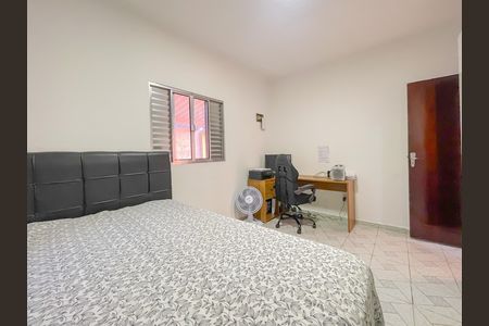 Quarto 1 de casa à venda com 2 quartos, 122m² em Km 18, Osasco