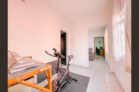 Casa à venda com 122m², 2 quartos e 5 vagas Casa à venda com 122m², 2 quartos e 5 vagasEspaço Multiuso