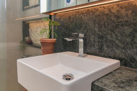 Apartamento para alugar com 62m², 2 quartos e 1 vaga Apartamento para alugar com 62m², 2 quartos e 1 vagaBanheiro