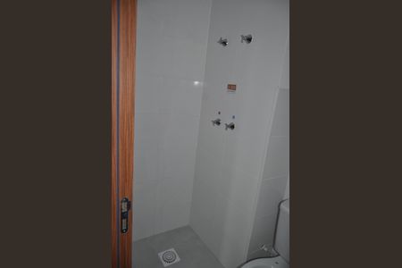 Apartamento para alugar com 36m², 2 quartos e sem vagaBanheiro social