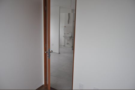 Apartamento para alugar com 2 quartos, 36m² em Del Castilho, Rio de Janeiro