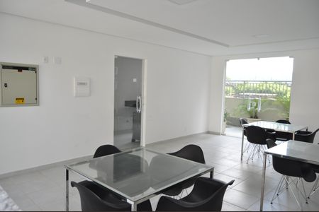Apartamento para alugar com 36m², 2 quartos e sem vagaÁrea comum
