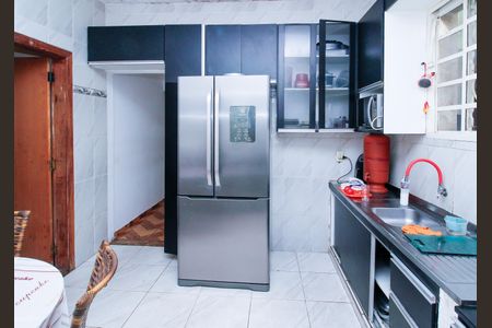 Casa à venda com 6 quartos, 470m² em Santa Efigênia, Belo Horizonte