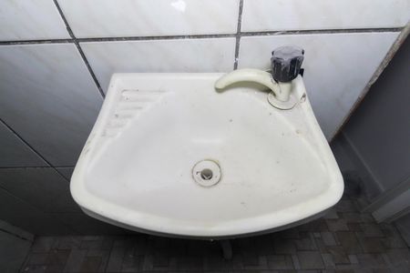 Casa para alugar com 35m², 1 quarto e sem vagaBanheiro