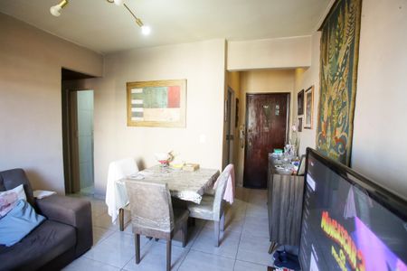 Apartamento à venda com 57m², 2 quartos e 1 vagaSala