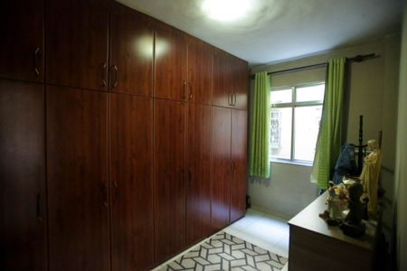 Apartamento à venda com 57m², 2 quartos e 1 vagaQuarto 2