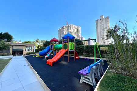 Apartamento à venda com 77m², 2 quartos e 2 vagas Apartamento à venda com 77m², 2 quartos e 2 vagasÁrea comum - Playground
