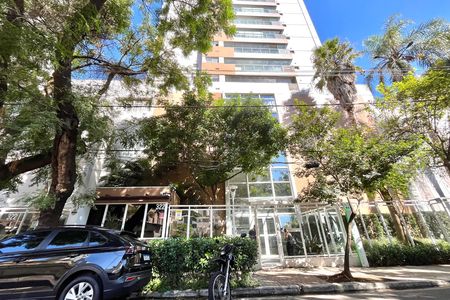 Apartamento à venda com 77m², 2 quartos e 2 vagas Apartamento à venda com 77m², 2 quartos e 2 vagasFachada