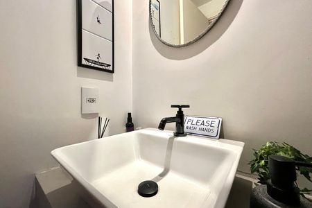 Apartamento à venda com 77m², 2 quartos e 2 vagas Apartamento à venda com 77m², 2 quartos e 2 vagasLavabo