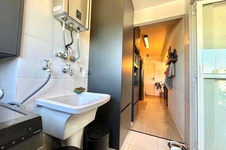 Apartamento à venda com 77m², 2 quartos e 2 vagas Apartamento à venda com 77m², 2 quartos e 2 vagasÁrea de Serviço