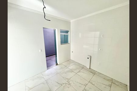Casa de condomínio à venda com 124m², 3 quartos e 2 vagas Casa de condomínio à venda com 124m², 3 quartos e 2 vagasCozinha