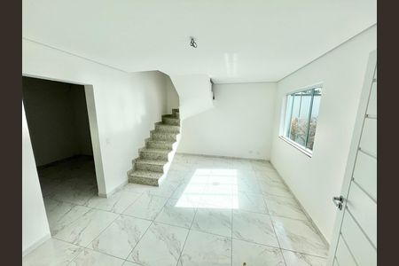 Casa de condomínio à venda com 124m², 3 quartos e 2 vagas Casa de condomínio à venda com 124m², 3 quartos e 2 vagasSala