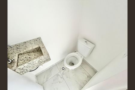 Casa de condomínio à venda com 124m², 3 quartos e 2 vagas Casa de condomínio à venda com 124m², 3 quartos e 2 vagasLavabo