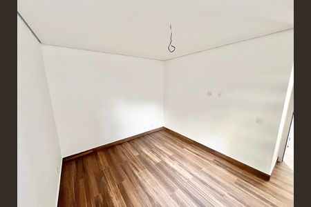 Casa de condomínio à venda com 124m², 3 quartos e 2 vagas Casa de condomínio à venda com 124m², 3 quartos e 2 vagasQuarto 1 - Suíte
