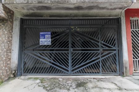 Casa para alugar com 50m², 1 quarto e sem vaga Casa para alugar com 50m², 1 quarto e sem vagaFachada