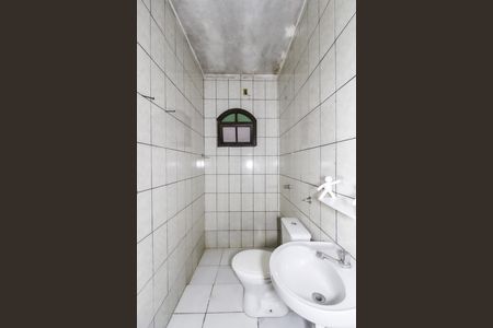 Casa para alugar com 50m², 1 quarto e sem vaga Casa para alugar com 50m², 1 quarto e sem vagaBanheiro