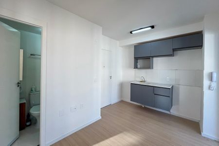 Sala/Cozinha de apartamento para alugar com 2 quartos, 35m² em Vila Dom Pedro I, São Paulo