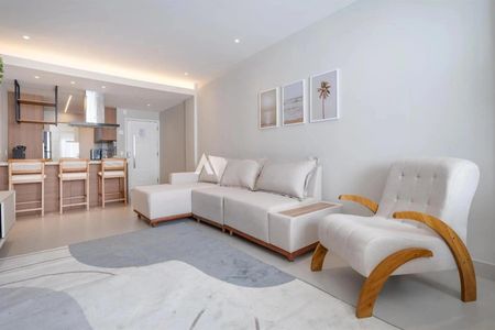 Apartamento à venda com 4 quartos, 140m² em Copacabana, Rio de Janeiro