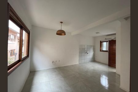 Casa de condomínio para alugar com 62m², 2 quartos e 1 vaga
