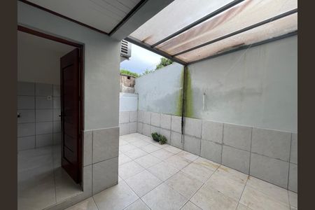 Casa de condomínio para alugar com 62m², 2 quartos e 1 vaga