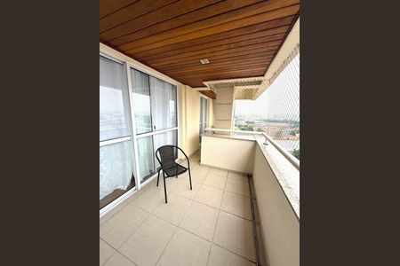 Apartamento para alugar com 114m², 3 quartos e 3 vagas