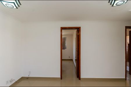 Apartamento para alugar com 46m², 2 quartos e 1 vaga Apartamento para alugar com 46m², 2 quartos e 1 vagaSala