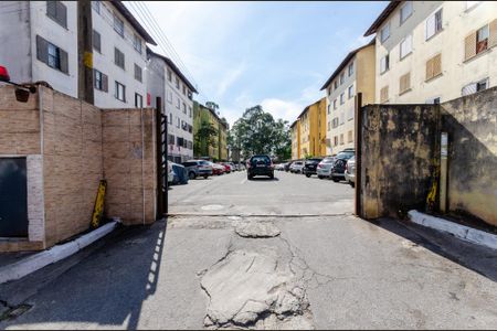 Apartamento para alugar com 46m², 2 quartos e 1 vaga Apartamento para alugar com 46m², 2 quartos e 1 vagaFachada