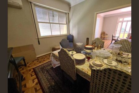 Apartamento à venda com 200m², 4 quartos e 1 vaga