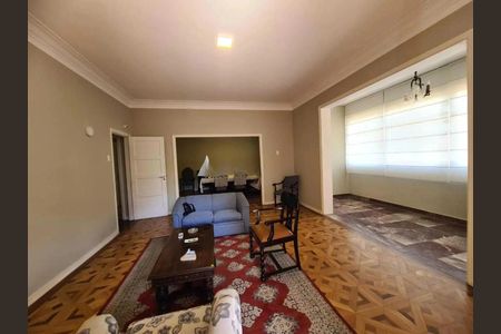 Apartamento à venda com 200m², 4 quartos e 1 vaga