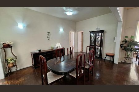 Apartamento à venda com 122m², 3 quartos e 1 vaga