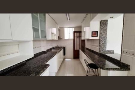Apartamento à venda com 125m², 3 quartos e sem vaga